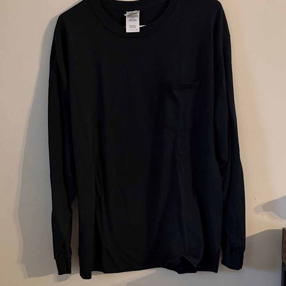 Black Long Sleeve Tee